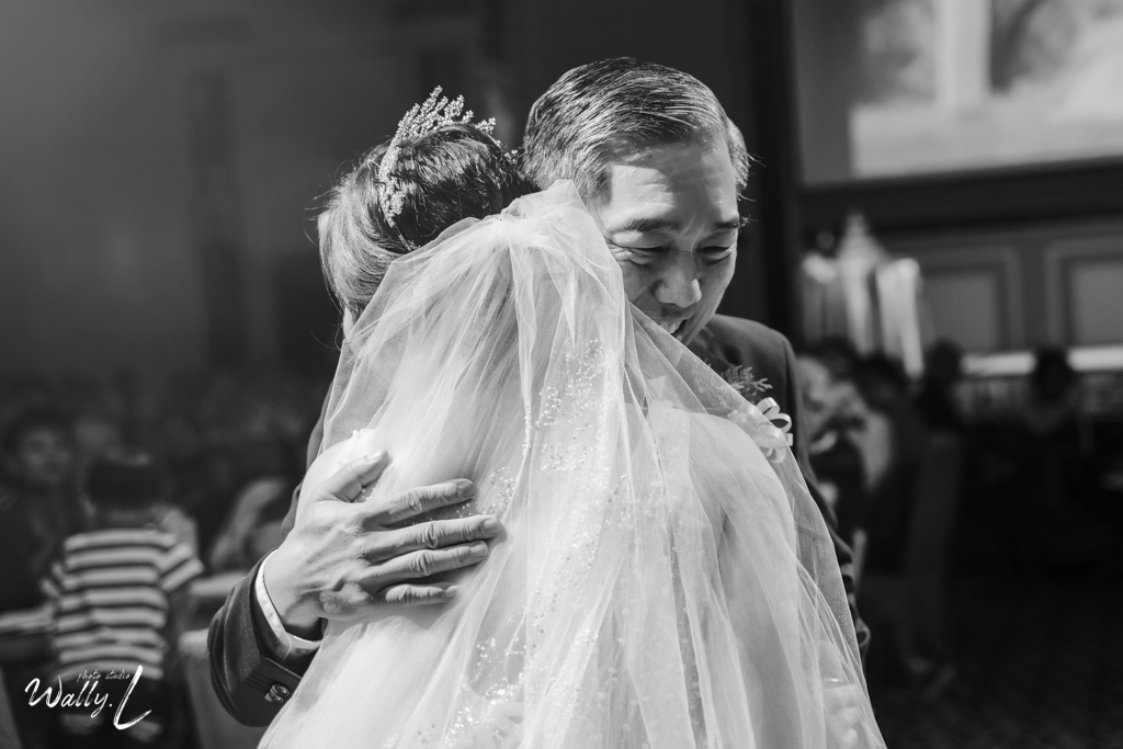 婚禮紀錄｜搶先看｜高雄婚攝｜屏東婚攝｜進場交手儀式｜單午宴｜國倫＆ 珮均｜